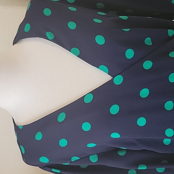 Halogen polka-dots navy blue wrap top women's size large - Picture 3 of 10